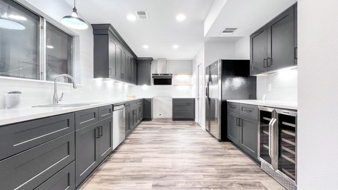 Affordable Luxury: Custom Cabinets from Wholesalers in Austin