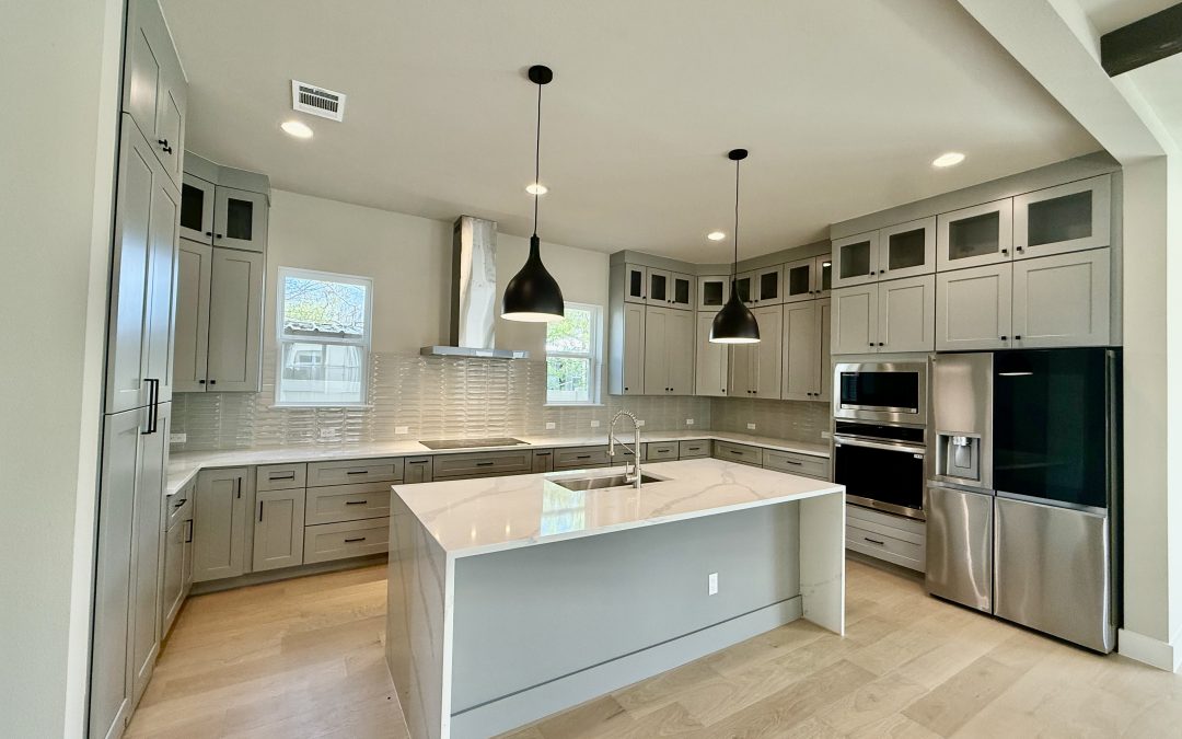 Why Homeowners and Contractors Are Choosing an RTA Cabinet Manufacturer in Austin